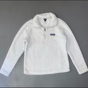 white Patagonia fleece
